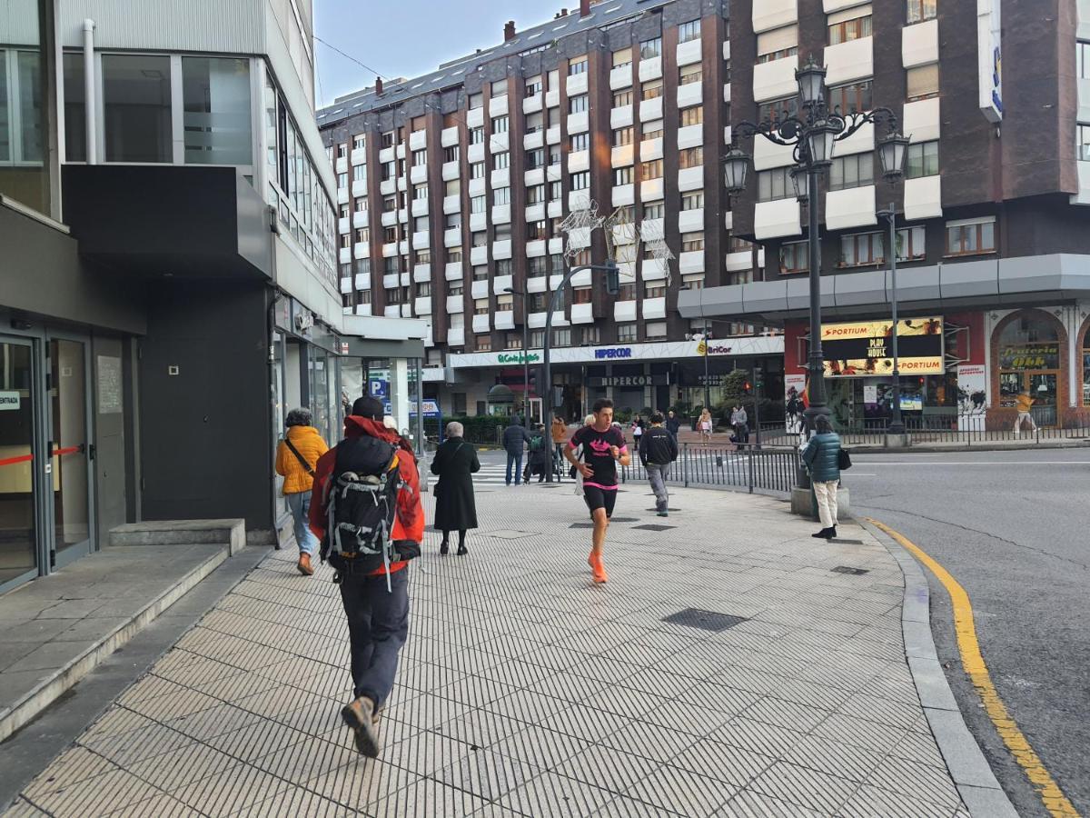 Espectacular Piso Centro De Oviedo Apartman Kültér fotó
